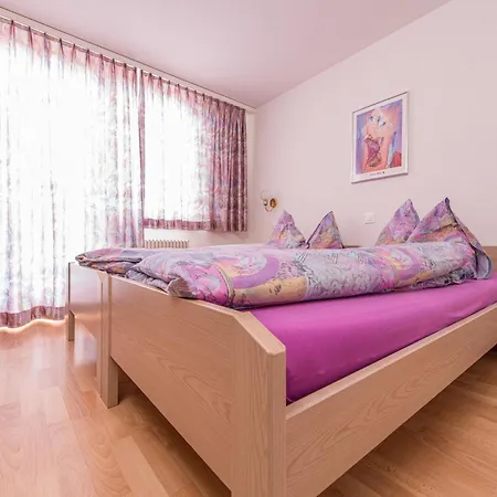 Apartment Azurit By Interhome